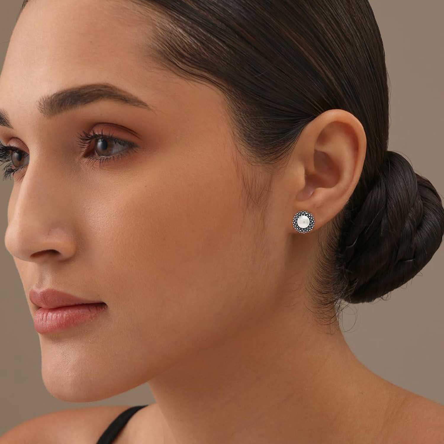 Caviar Pearl Stud Earrings